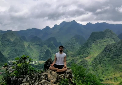 Carlos Collado disfrutando de la paz que ha conseguido gracias a ser Psicólogo Mindfulness Valencia
